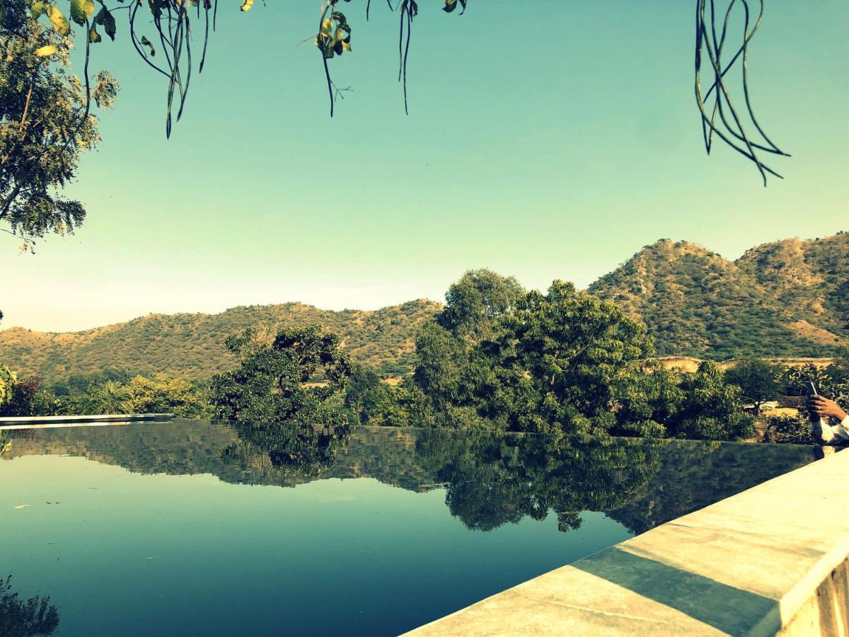The Riverside Estate - 3Bedroom Private Pool Villa In Udaipur Exterior photo