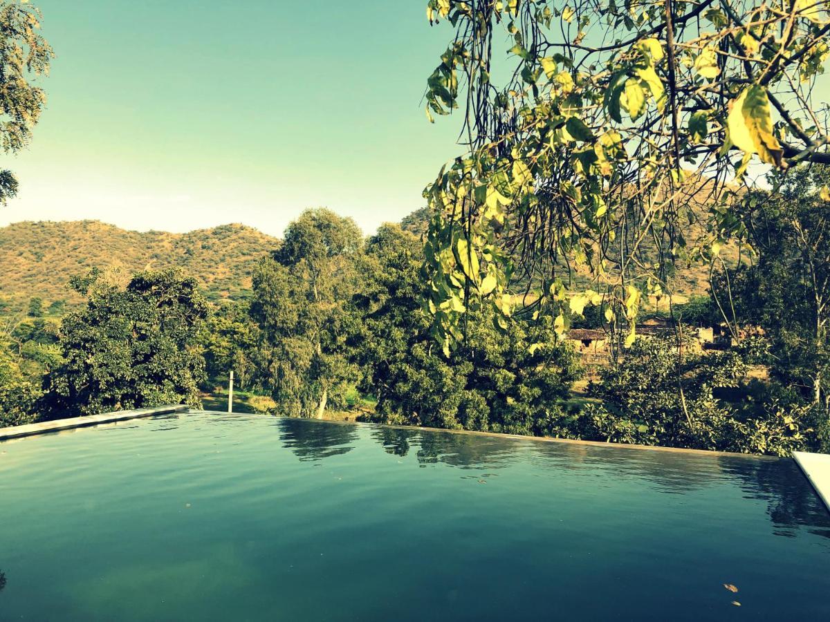 The Riverside Estate - 2Bedroom Private Pool Villa In Udaipur Exterior photo